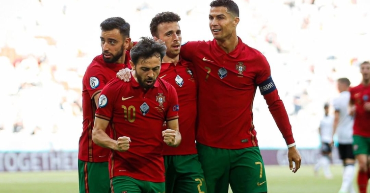 Seleções de Portugal - 🙌 ao alto! O 𝐕𝐢𝐤𝐢𝐧𝐠 português faz