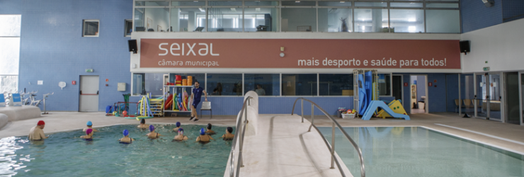 Hidroginástica, hip hop e convívio: mergulhe na festa de verão da piscina de Corroios