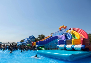 Atenção, fãs de mergulhos: Splash Seixal regressa com várias atrações aquáticas